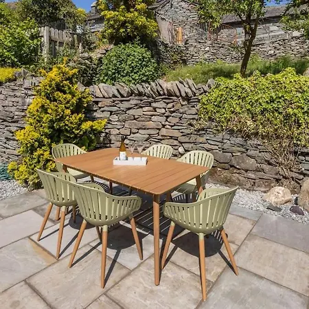 Langdale Boulders, Ambleside, Fantastic Views * Chapel Stile